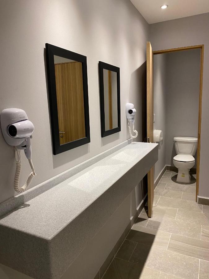 Izzzleep Wtc Mexico Hotell Exteriör bild